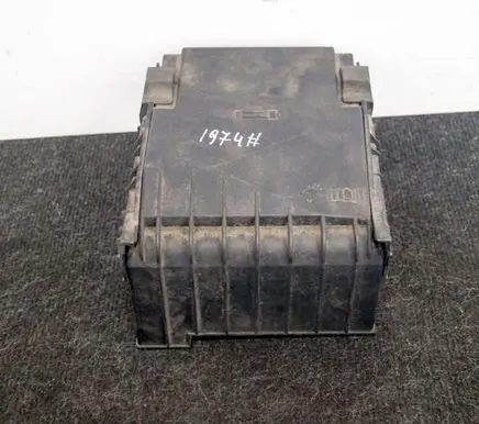 Volkswagen PASSAT CC Fuse box set