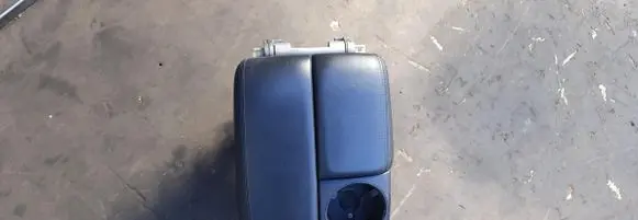 Audi Q7 4L Armrest 4L1864207