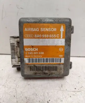 Audi A4 S4 B5 8D Airbag control unit/module 8A0959655C 0285001038 95T3470482