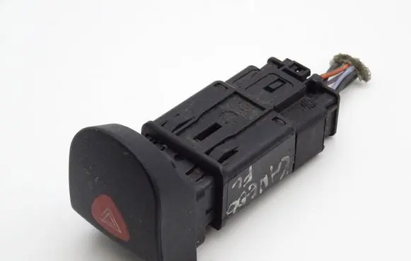 Renault Kangoo I Hazard light switch 25177
