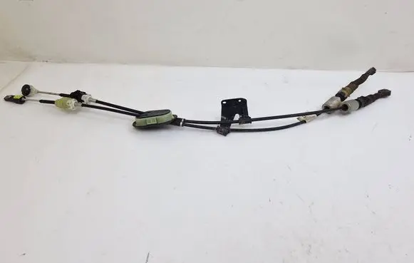 Nissan Qashqai Gear shift cable linkage 349357827 4RTA004