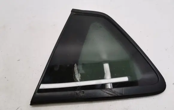 Rear vent window glass