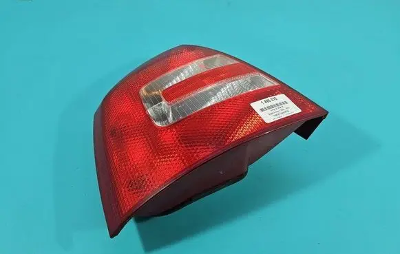 Skoda Octavia Mk2 (1Z) Rear/tail lights IMPRK1495070