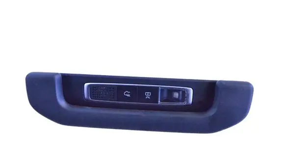 Audi A6 S6 C6 4F Front seat light A0009062404