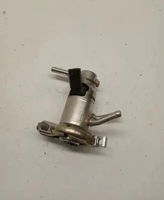 Mercedes-Benz E W213 AdBlue injector A0004901613