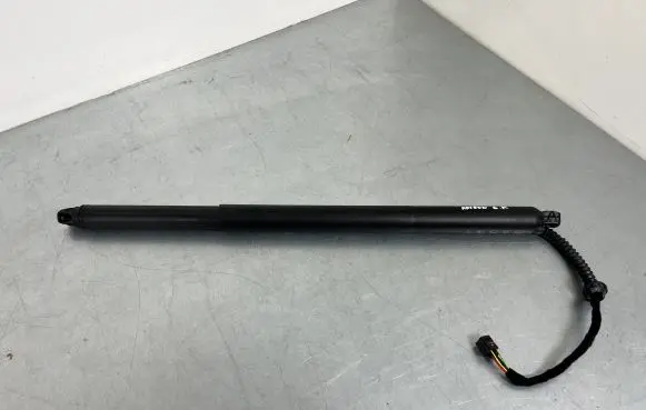 Volkswagen Arteon Shooting Brake Tailgate/trunk strut/damper 3G7827851A