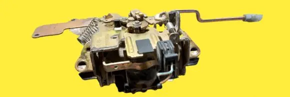 Skoda Octavia Mk1 (1U) Tailgate/trunk/boot lock/catch/latch 1U6827565C
