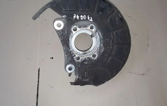 Volkswagen PASSAT B7 Front wheel hub spindle knuckle NOCODE