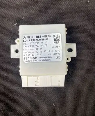 Mercedes-Benz C W204 Parking PDC control unit/module A2049009004