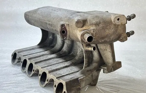 Audi 100 200 5000 C3 Intake manifold 035133223
