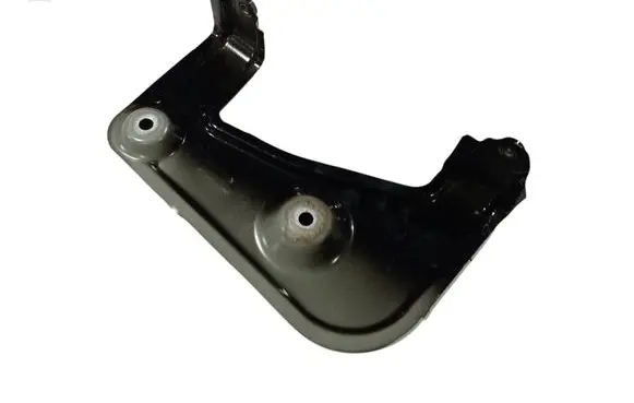 BMW X7 G07 Fender mounting bracket 7418220