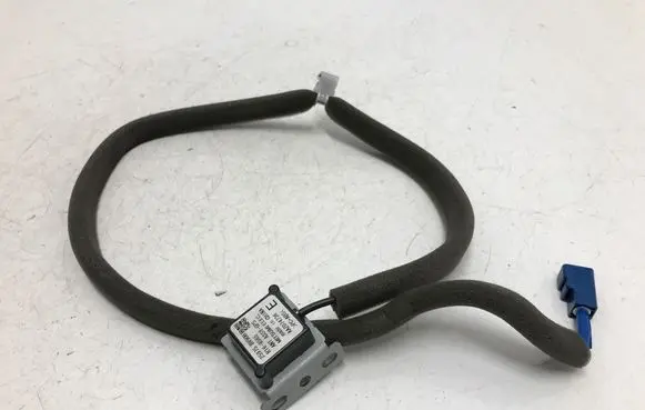 Nissan Juke I F15 Aerial GPS antenna 25975BV90B R169565
