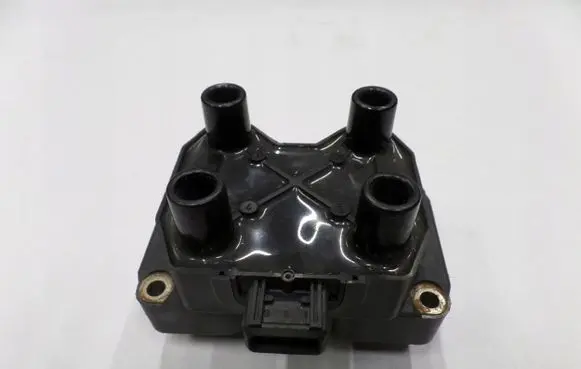 Land Rover Discovery 3 - LR3 High voltage ignition coil 022150340740V8