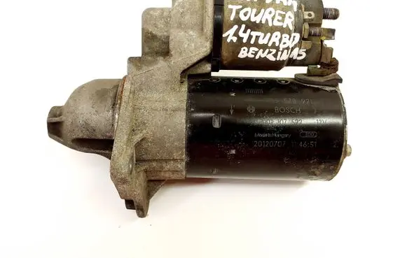 Opel Zafira C Starter motor 55578921 0001107522
