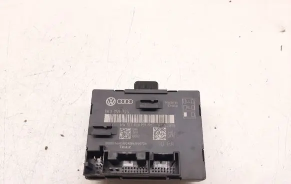 Audi A4 S4 B8 8K Door control unit/module 8K0959795