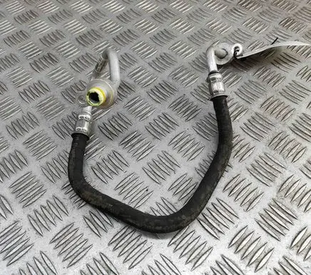 Air conditioning (A/C) pipe/hose