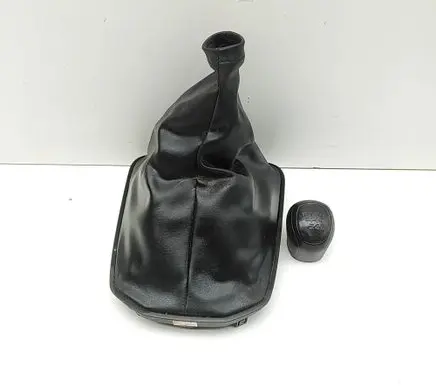Isuzu D-Max Gear lever shifter trim leather/knob 8984868190 8974720102