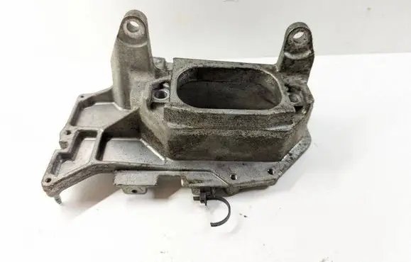 Nissan Juke I F15 Gearbox mounting bracket 1A0E3211 LAF01