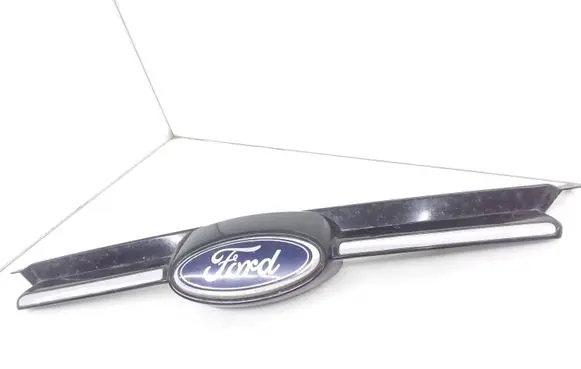 Ford Focus Front bumper upper radiator grill BM518A133C