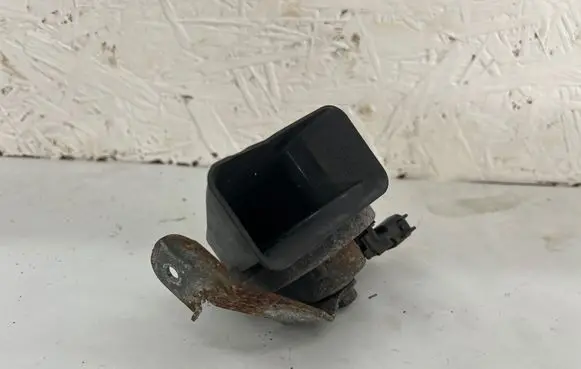 Volvo V40 Horn signal 31285383