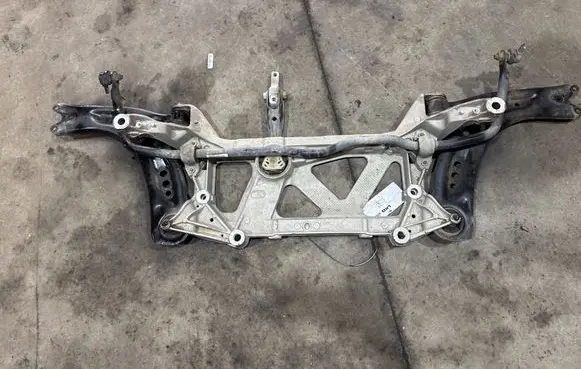 Volkswagen Golf VII Front subframe 5Q0199369G
