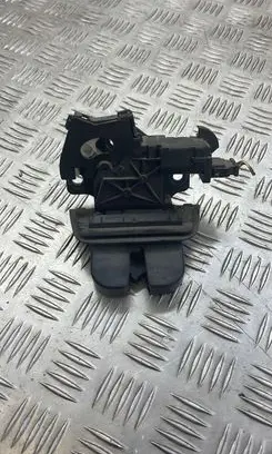 Audi A4 S4 B7 8E 8H Tailgate/trunk/boot lock/catch/latch 8P4827505C