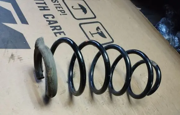 Honda Civic Front coil spring