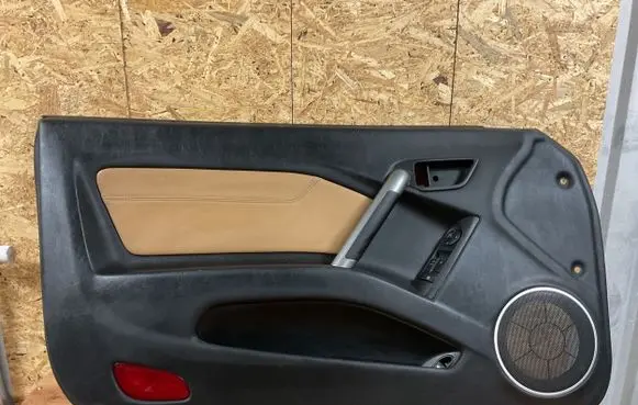 Hyundai Coupe Front door card panel trim 823502C000