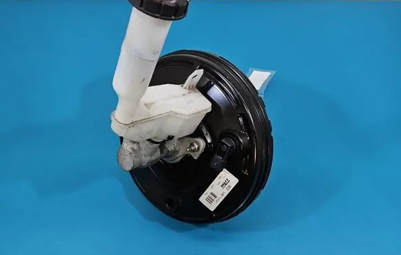 Nissan Juke I F15 Brake booster 460071KW3A IMPRK1573483