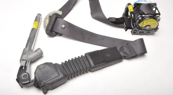 KIA Carens III Front seatbelt 88820A4200