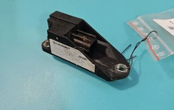 Volkswagen PASSAT B5.5 Fuel cut-off switch 6Q0909606 IMPRK1570819
