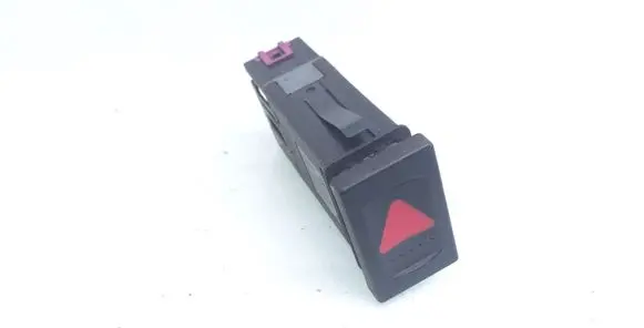 Volkswagen PASSAT B5 Hazard light switch 3B0953235B