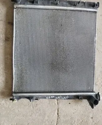 Hyundai ix35 Coolant radiator 11771021