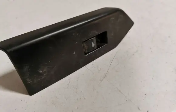 Ford Mustang V Electric window control switch DR3314A563AA