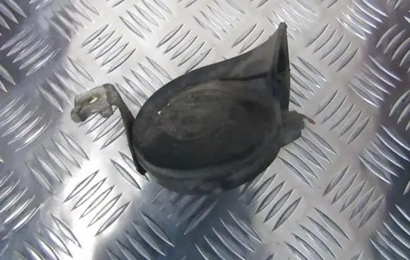 Ford Focus Horn signal ch203573345 ch2035-73345