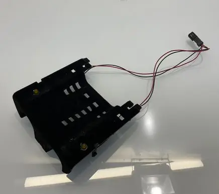 Mercedes-Benz E W211 Other center console (tunnel) element A2116890345 E046113022 2116890345