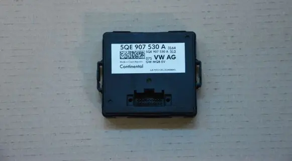 Volkswagen e-Golf Gateway control module 5QE907530A