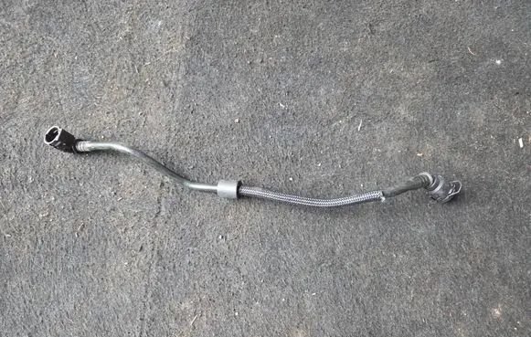 BMW 5 G30 G31 Engine coolant pipe/hose 8602646 16269710