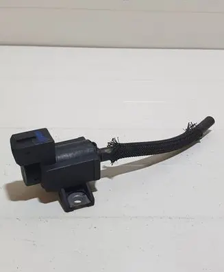 Toyota Corolla Verso AR10 Turbo solenoid valve 258600R010 72828606