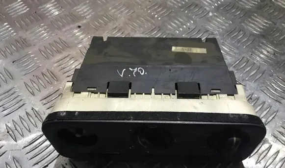 Volvo S70 V70 V70 XC Climate control unit 9171635