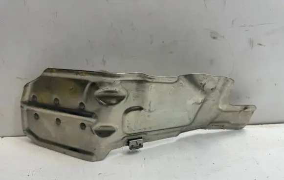Mercedes-Benz E W213 Other engine bay part A6541422600
