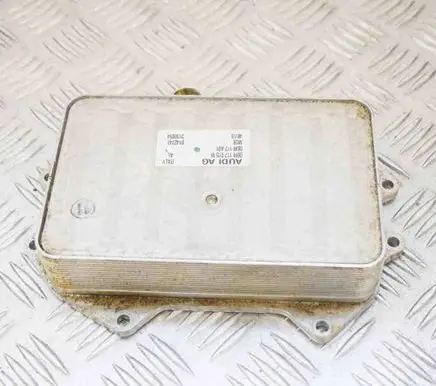 Audi Q5 SQ5 Engine oil radiator 06M117015M