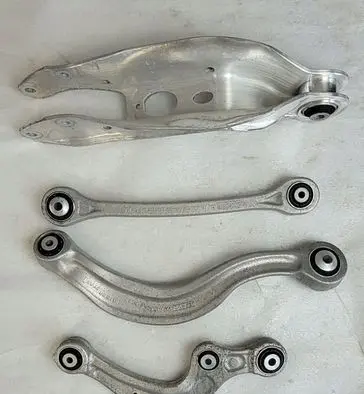Audi Q8 Rear control arm 4M0505361G 4M0505425F 4M0505311J