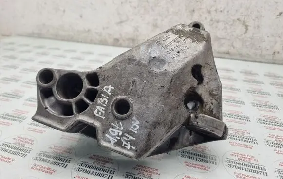 Skoda Fabia Mk1 (6Y) Engine mounting bracket 038199207N