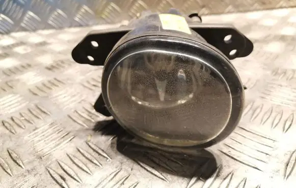 Mercedes-Benz A W169 Front fog light 2518200756