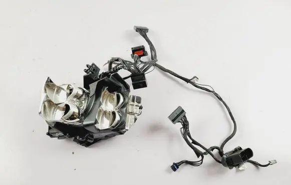 Volvo S90, V90 Headlight part 90056168 90069780 L90076782