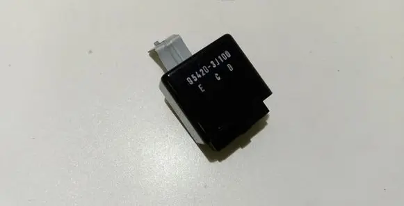 Hyundai ix 55 Window wiper relay 954203J100