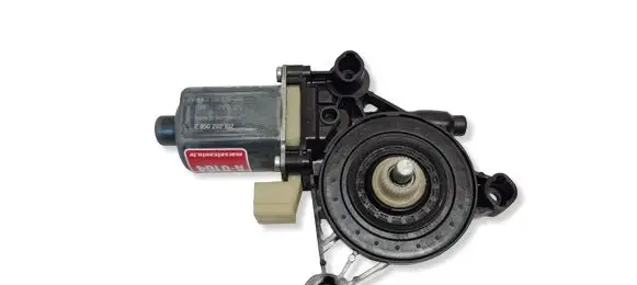 Volkswagen Touran III Front door window regulator motor 5Q0959802C