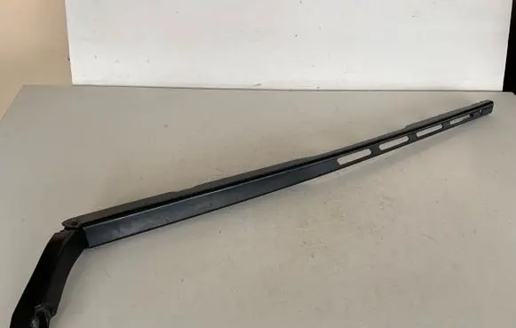 Audi A8 S8 D4 4H Front wiper blade arm 4H1955408