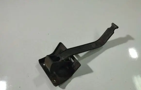 Mazda 3 I Other exterior part 8200119676
